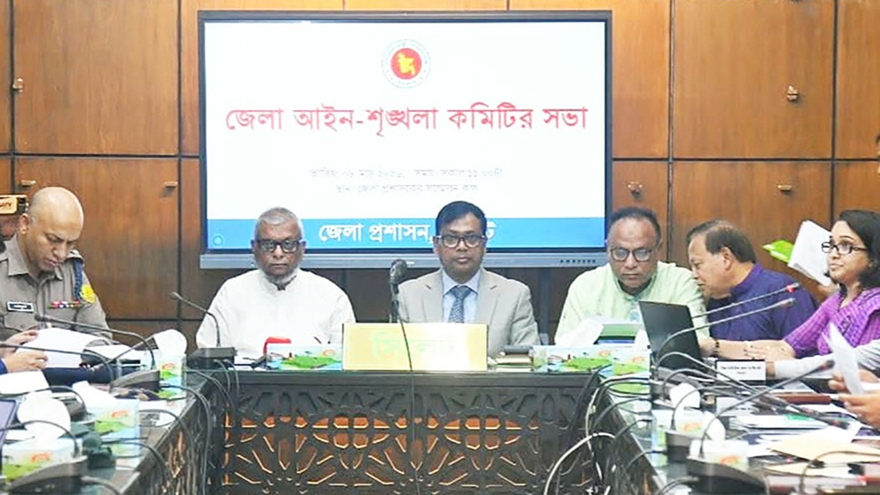 মধ্যপ্রাচ্যের যুদ্ধে রেমিট্যান্স সংকটের শঙ্কা: প্রবাসীদের ফেরানোর প্রস্তুতি নিচ্ছে সরকার